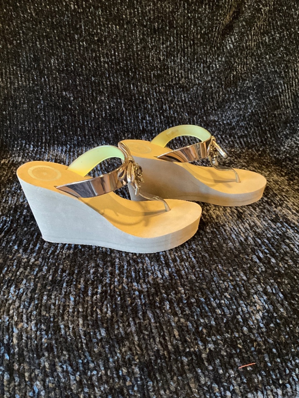 BCBGeneration Wedge Thong Sandals - 7 - Picture 2 of 5